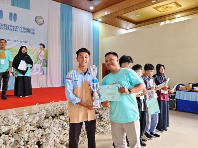Juara 2 dalam kompetisi Scrabble yang diselenggarakan oleh Cabang Dinas Pendidikan (Cabdin) Wilayah 